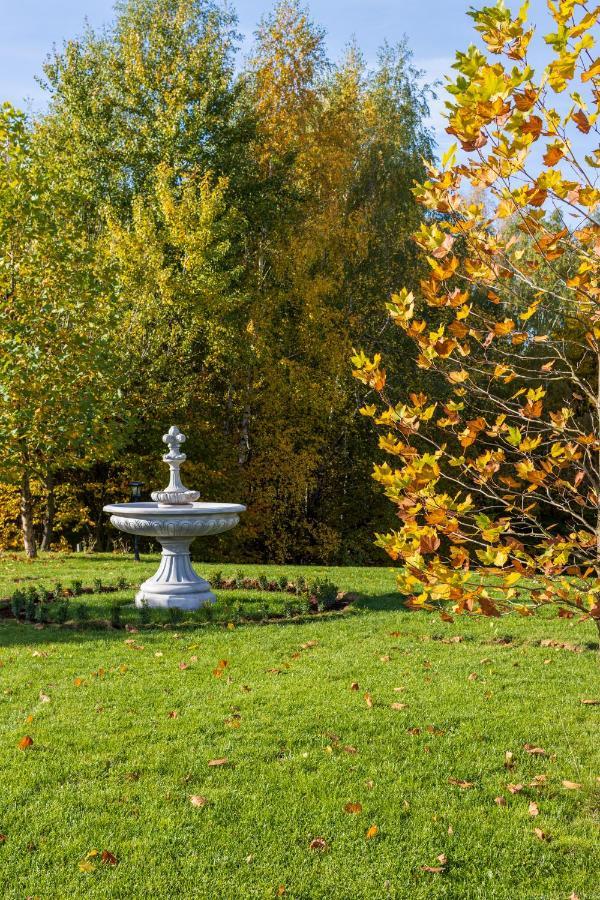 Dworek Atrium Tomaszów Lubelski المظهر الخارجي الصورة